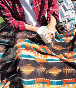 모니카 블랭킷 브라운 -겨울 두꺼운 블랑캣 블랑킷 쇼파 무릎담요 덮개 미용실 카페 커피숍 홈카페 인테리어 집들이선물 캠핑 피크닉 학생